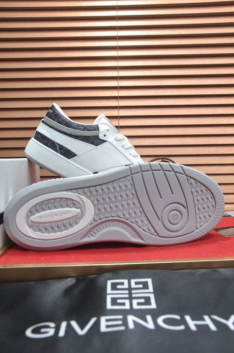 TopPick Gxvxnchy Sneakers 152214