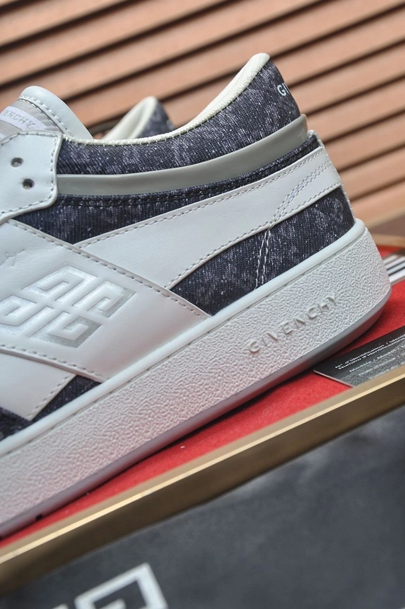 TopPick Gxvxnchy Sneakers 152214