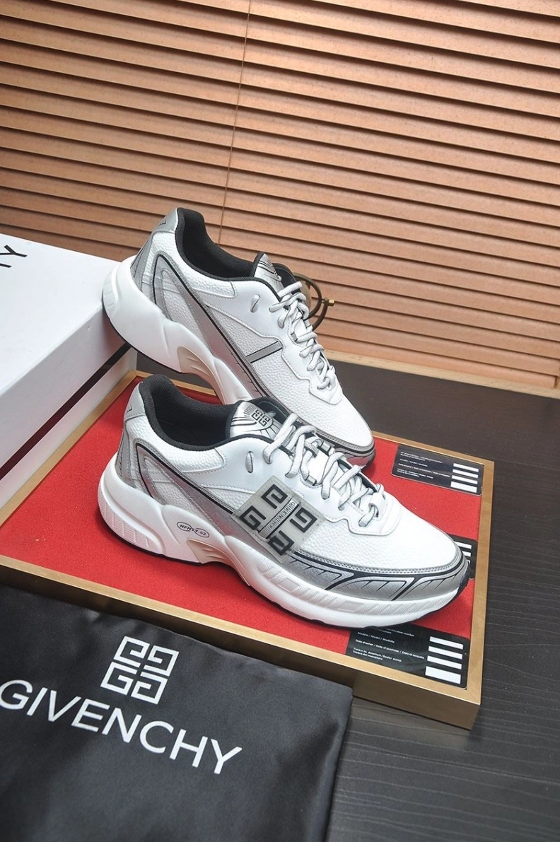 Gxvxnchy Sneakers Trendsetting 152212