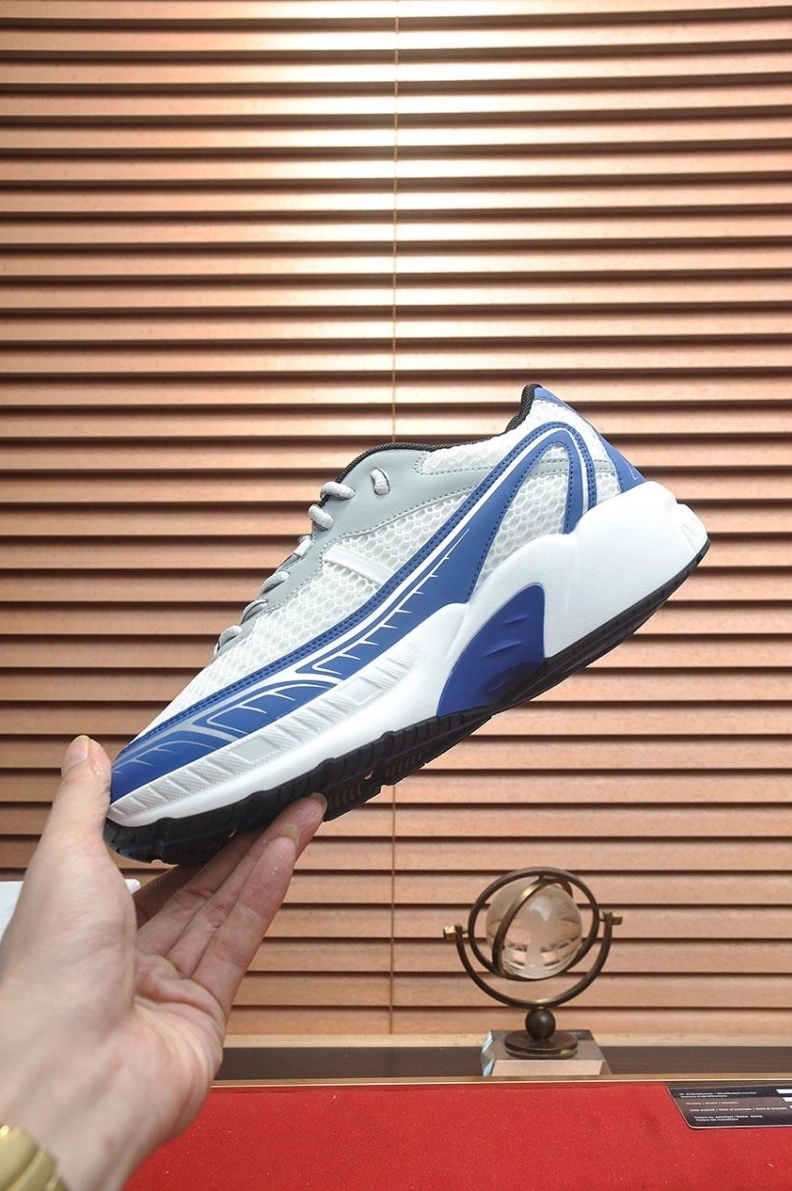 Gxvxnchy Sneakers Classic 152207