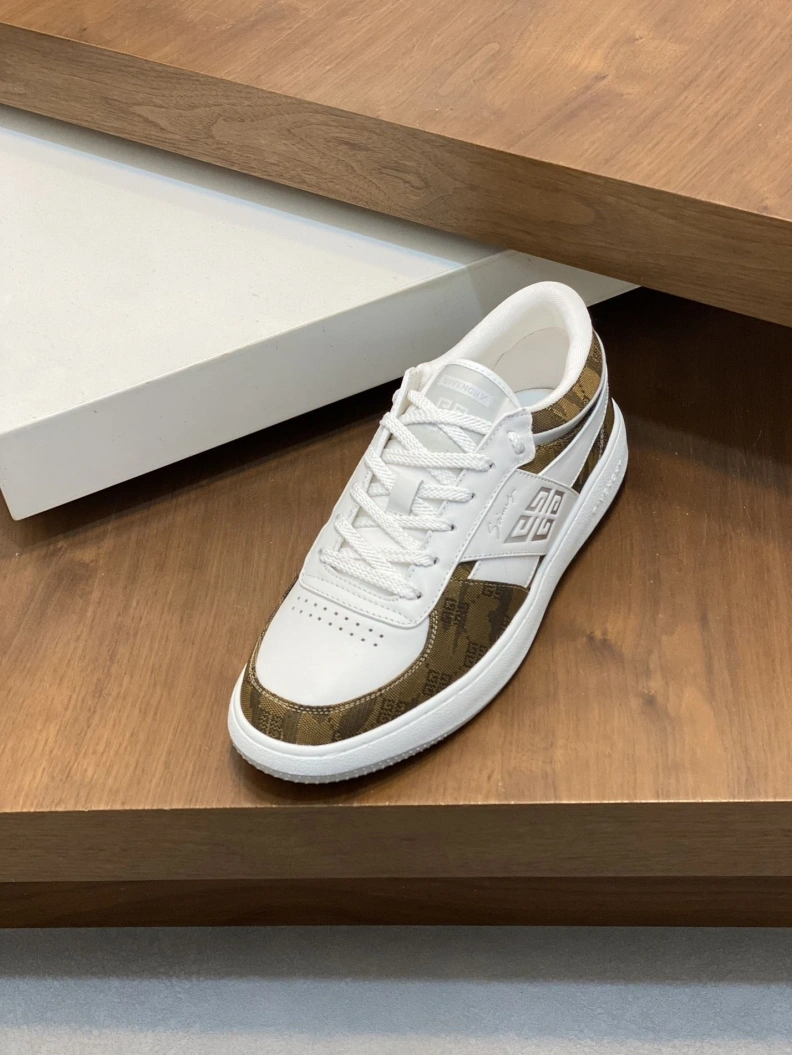 Sleek Gxvxnchy Sneakers 152201