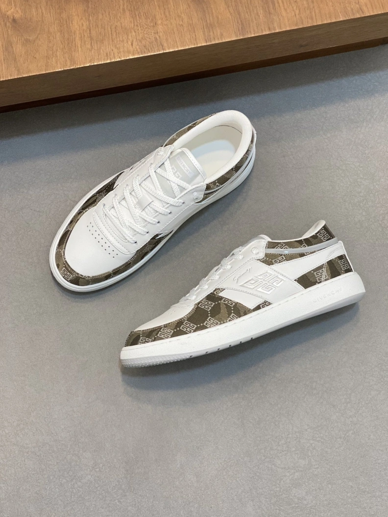 Gxvxnchy Sneakers TopPick 152196