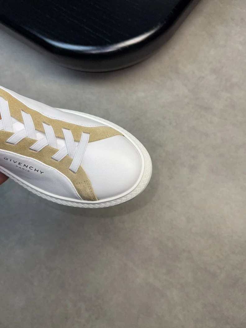 GoAnywhere Gxvxnchy Sneakers 152204