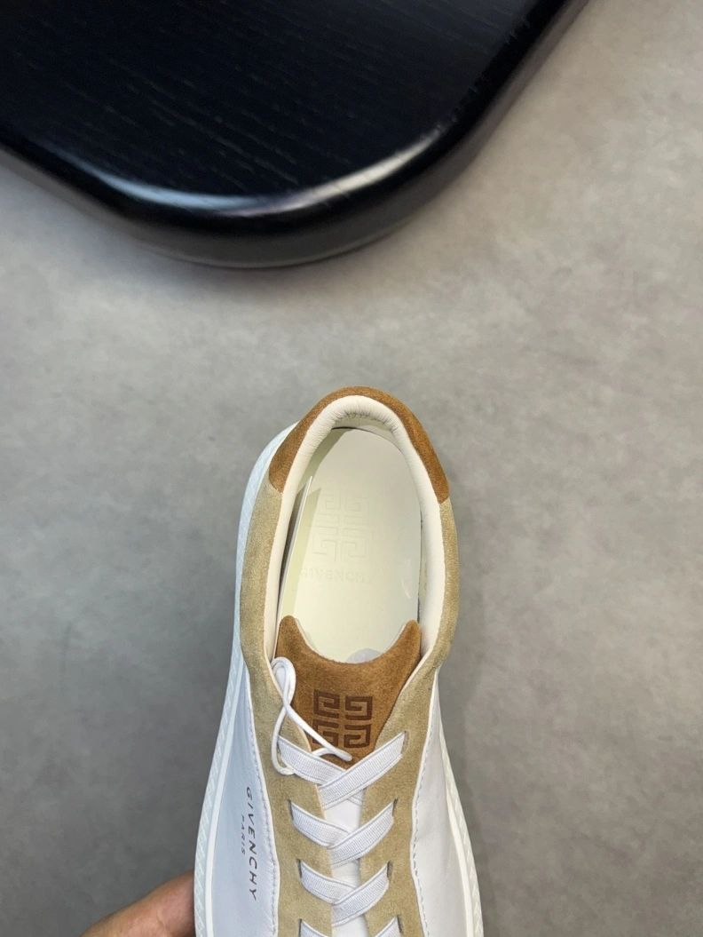 GoAnywhere Gxvxnchy Sneakers 152204