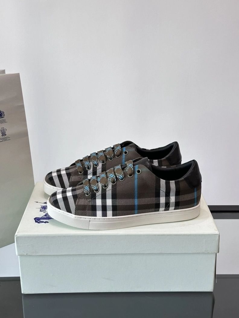 Breathable Bxrbxrry Sneakers 114513