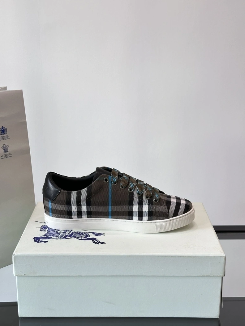 Breathable Bxrbxrry Sneakers 114513