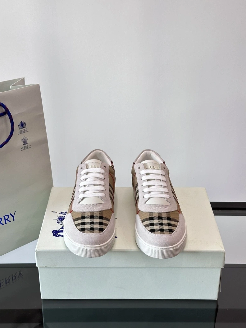 Bxrbxrry Sneakers TopPick 114521