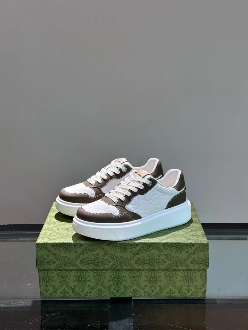 Gxccx Casual Shoes Vibrant 155961