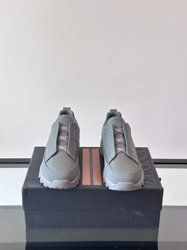 Versatile Othxr Sneakers 210483