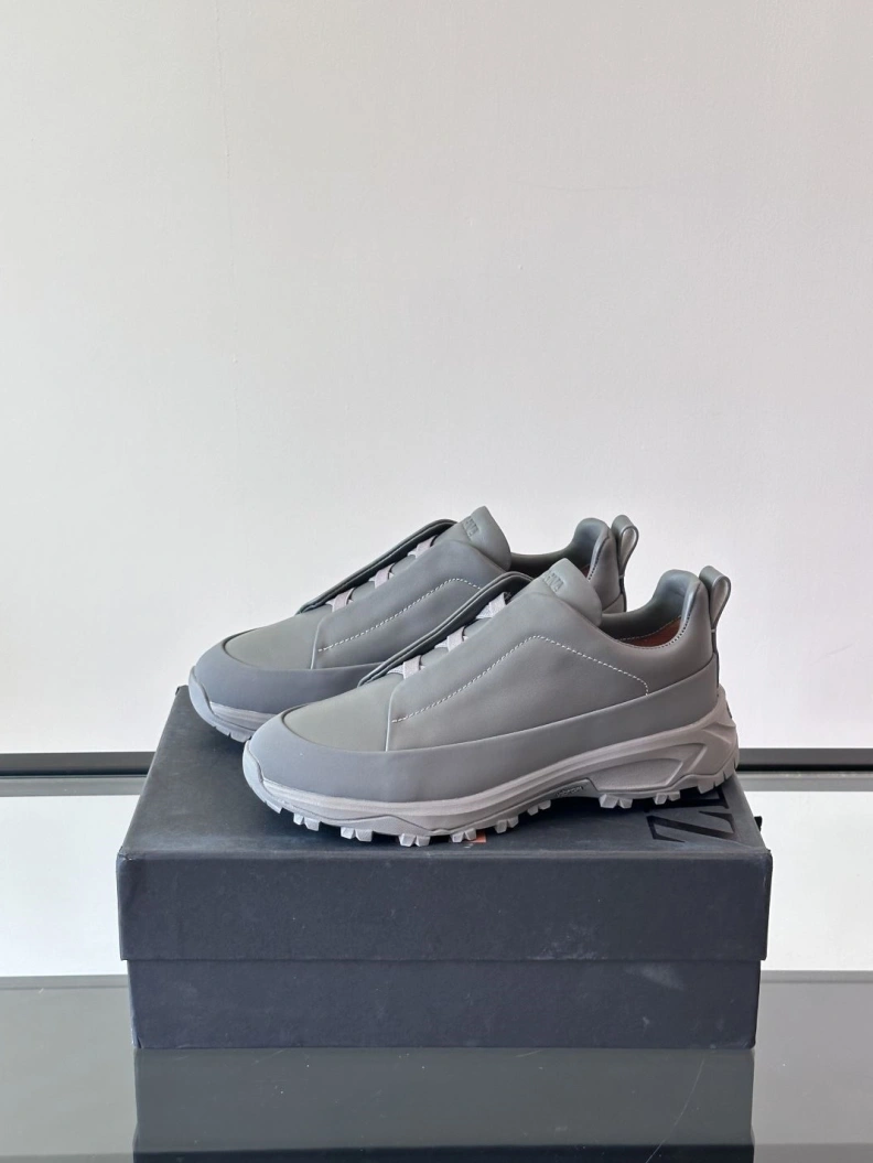 Versatile Othxr Sneakers 210483