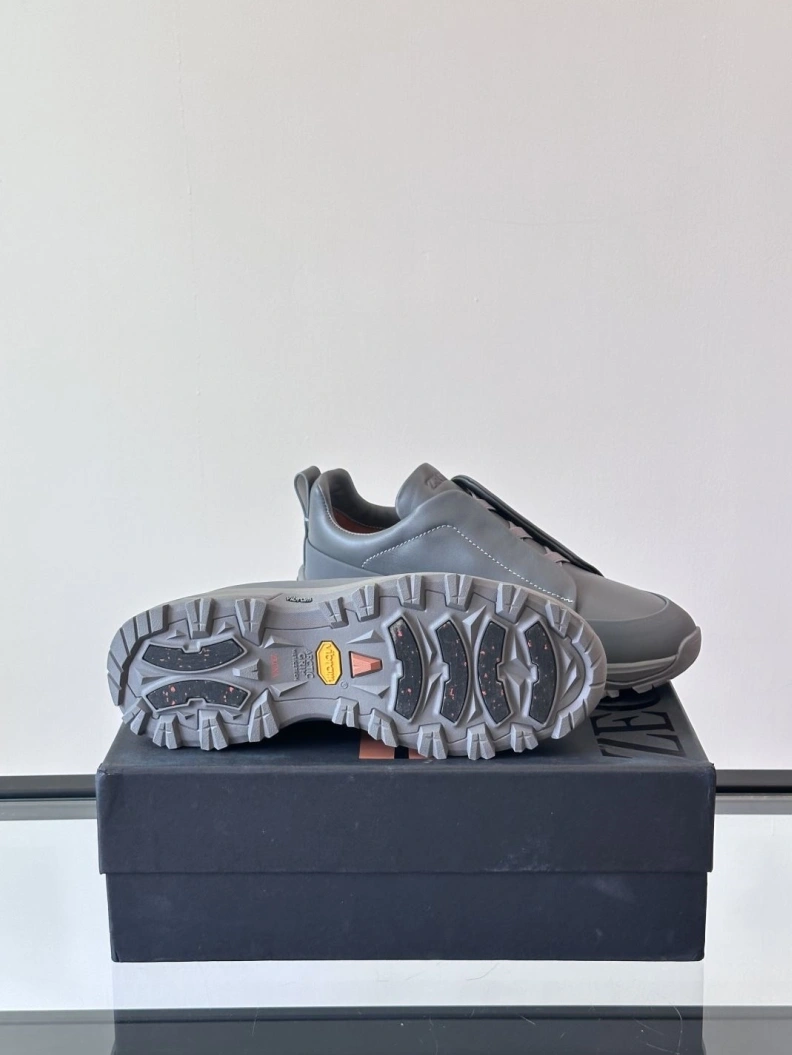 Versatile Othxr Sneakers 210483