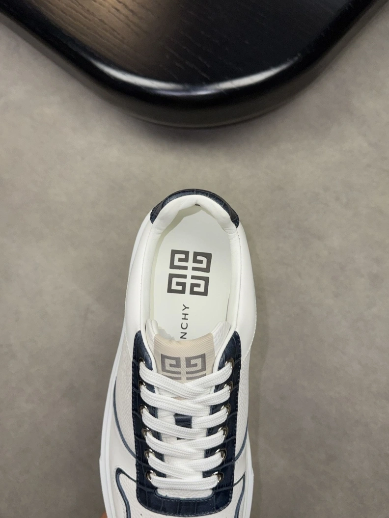 TopPick Gxvxnchy Sneakers 152188