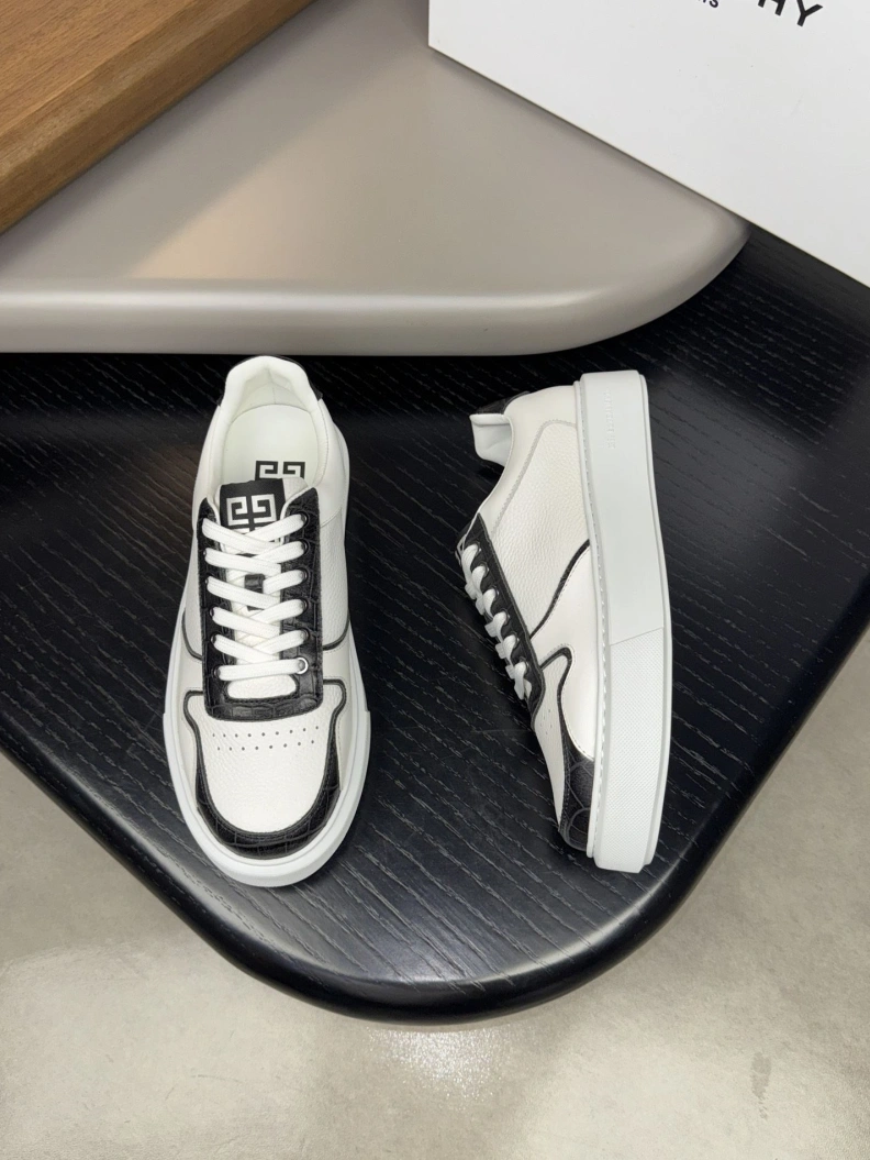 Trendy Gxvxnchy Sneakers 152195