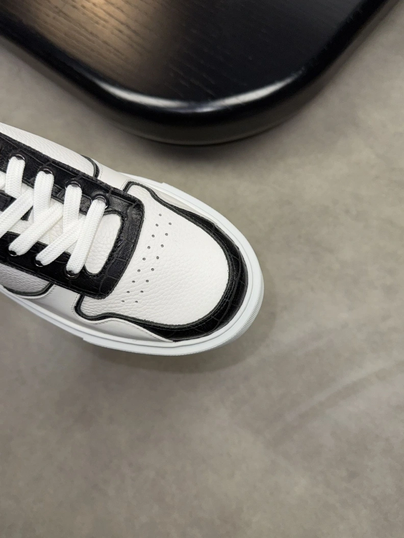 Trendy Gxvxnchy Sneakers 152195