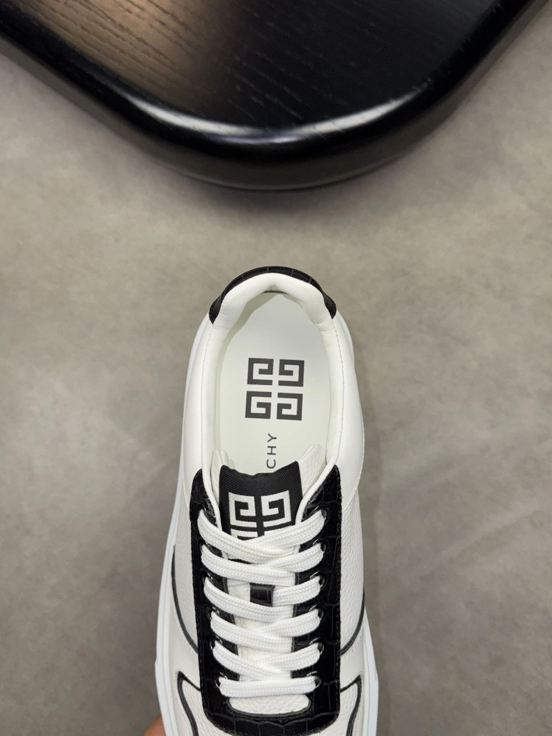 Trendy Gxvxnchy Sneakers 152195