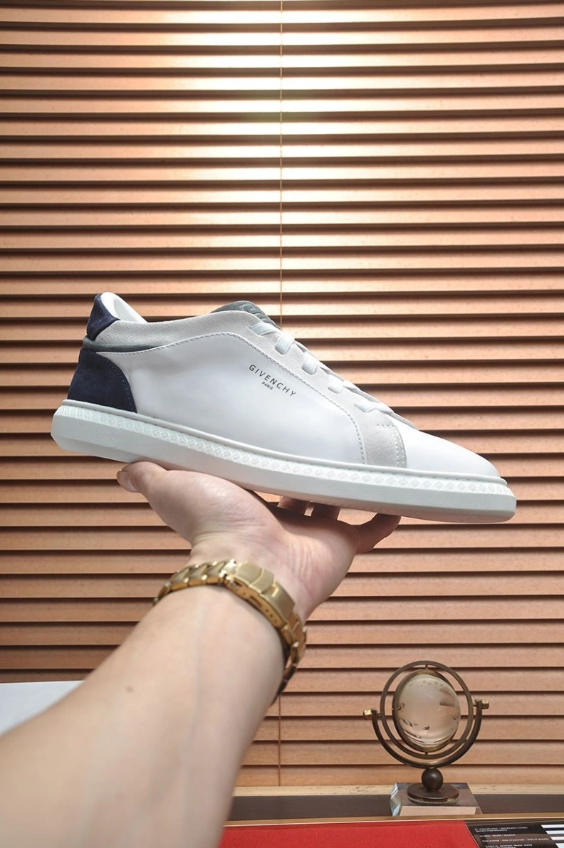 Modern Gxvxnchy Sneakers 152187