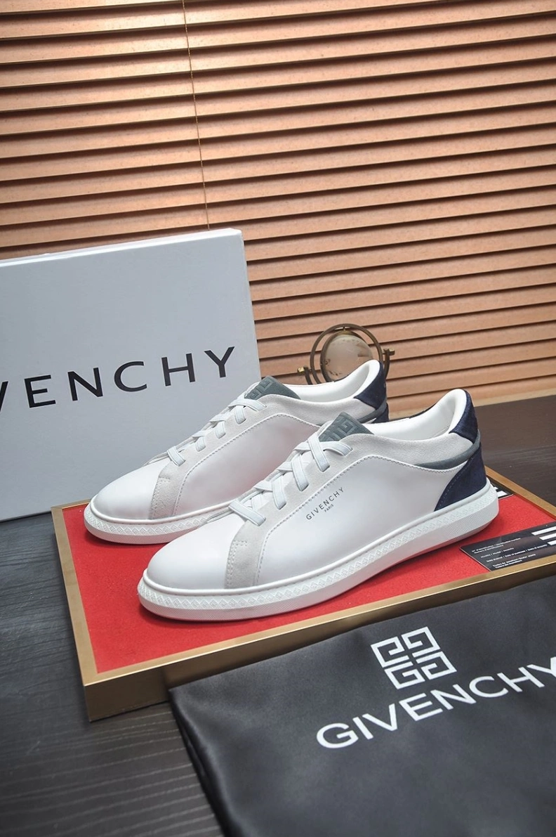 Modern Gxvxnchy Sneakers 152187
