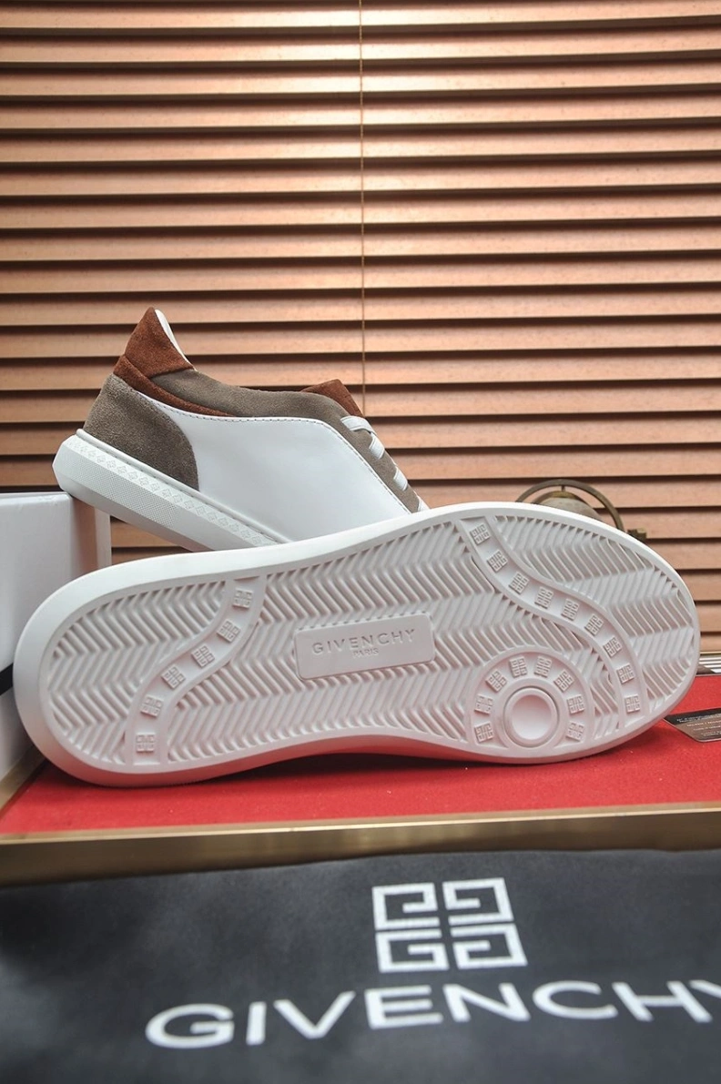 Gxvxnchy Sneakers Functional 152191
