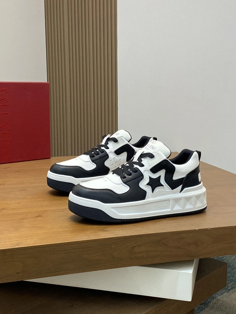 AllSeason Vxlxntino Sneakers 229076