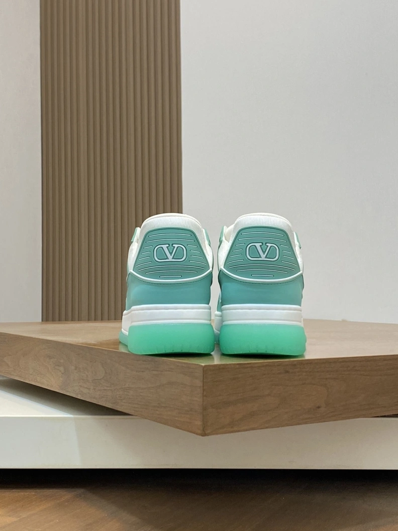 Lightweight Vxlxntino Sneakers 229074