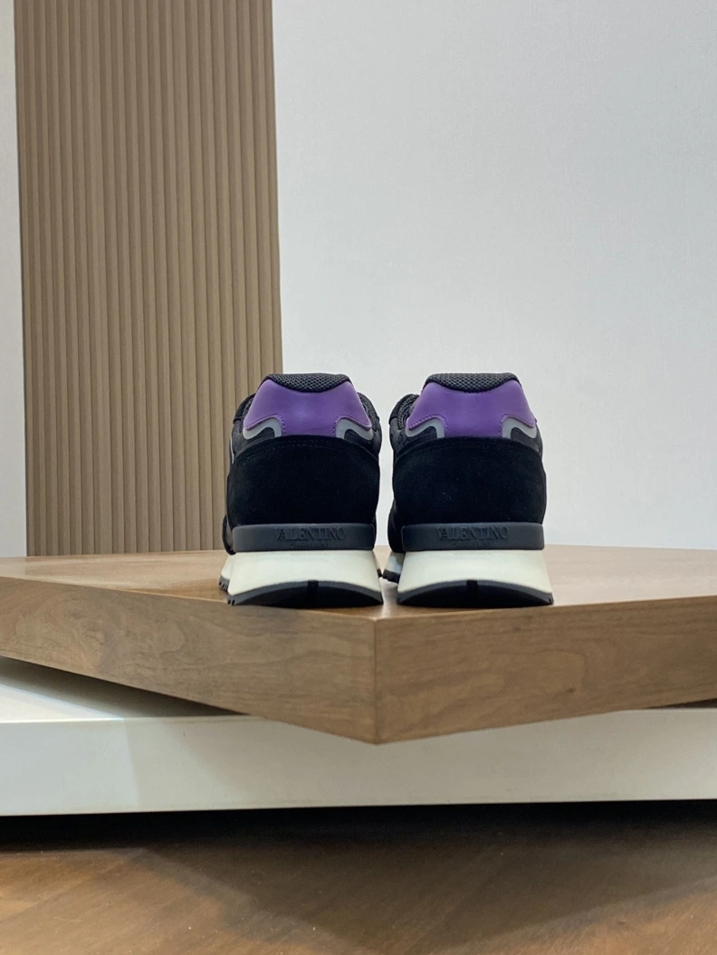 Cozy Vxlxntino Sneakers 229067