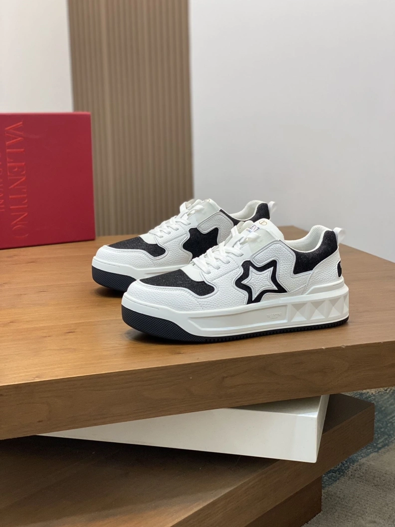 Fashionable Vxlxntino Sneakers 229047