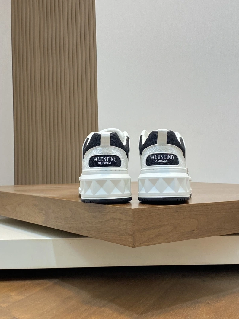 Fashionable Vxlxntino Sneakers 229047