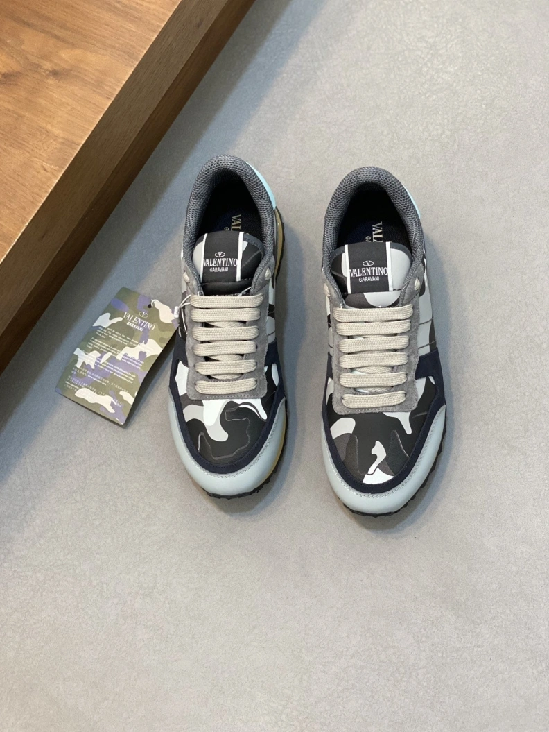 Vibrant Vxlxntino Sneakers 229059