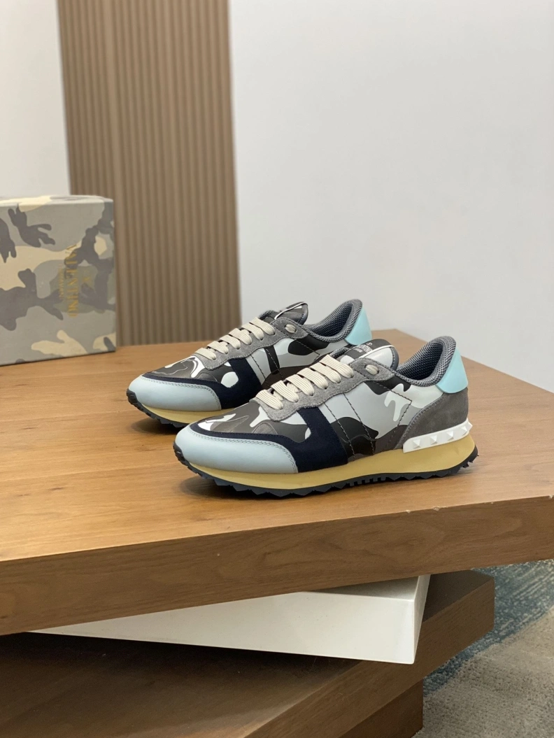 Vibrant Vxlxntino Sneakers 229059
