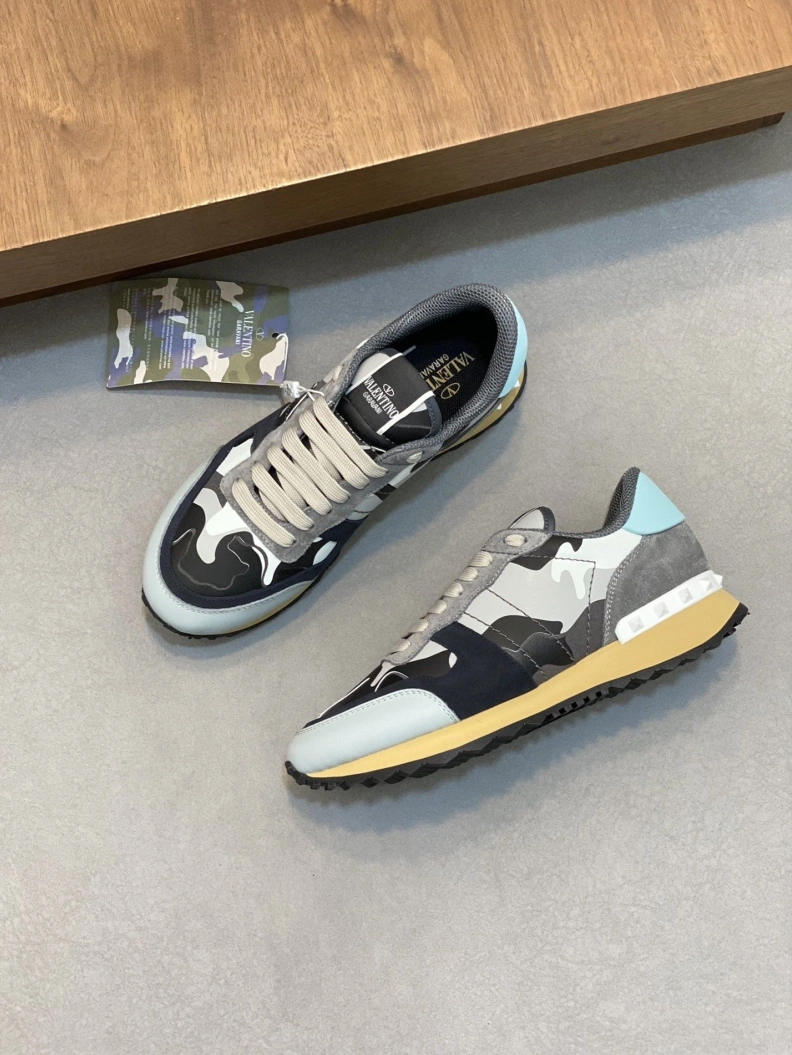 Vibrant Vxlxntino Sneakers 229059