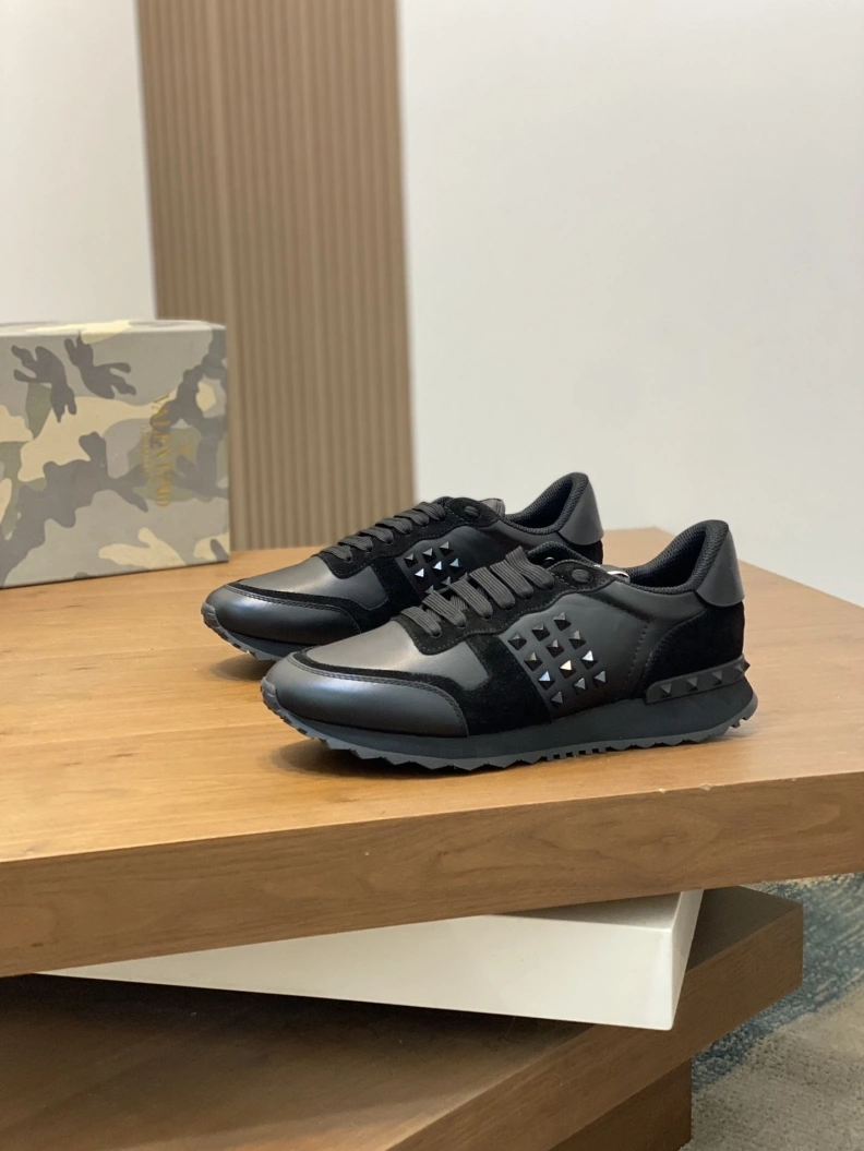 Flexible Vxlxntino Sneakers 229038