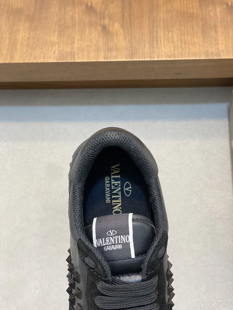 Flexible Vxlxntino Sneakers 229038