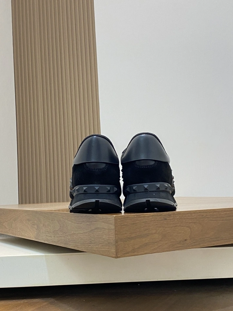 Flexible Vxlxntino Sneakers 229038