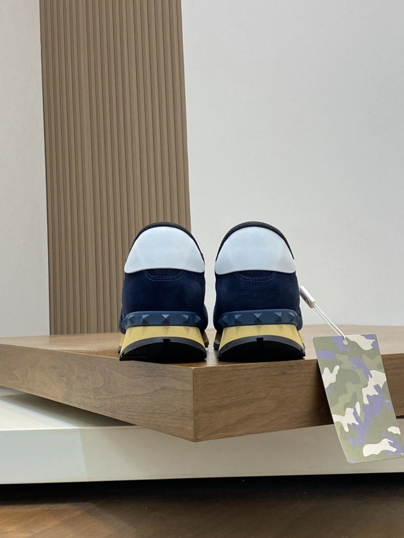 GoAnywhere Vxlxntino Sneakers 229040