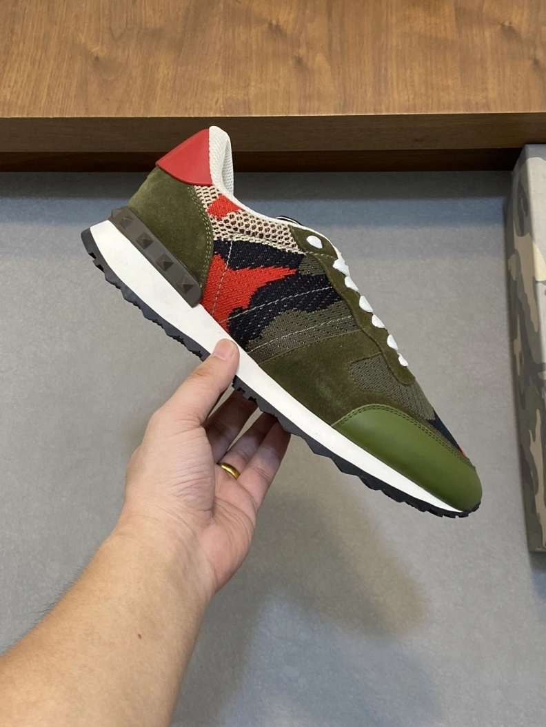 Timeless Vxlxntino Sneakers 229037