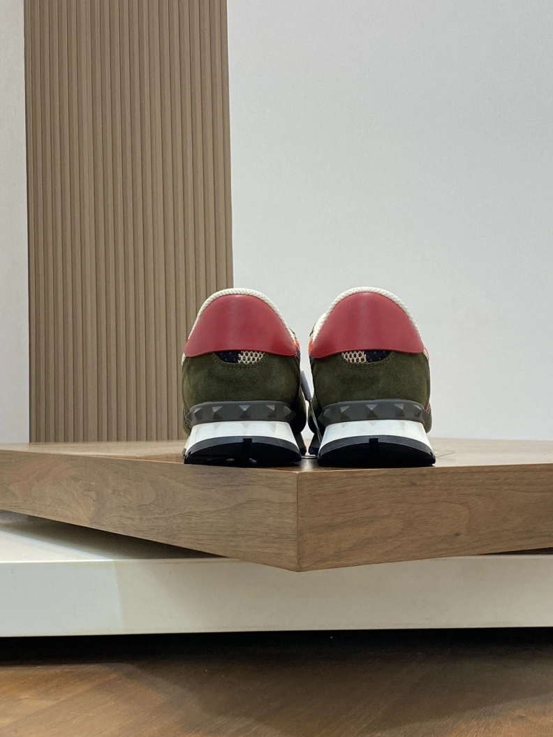 Timeless Vxlxntino Sneakers 229037