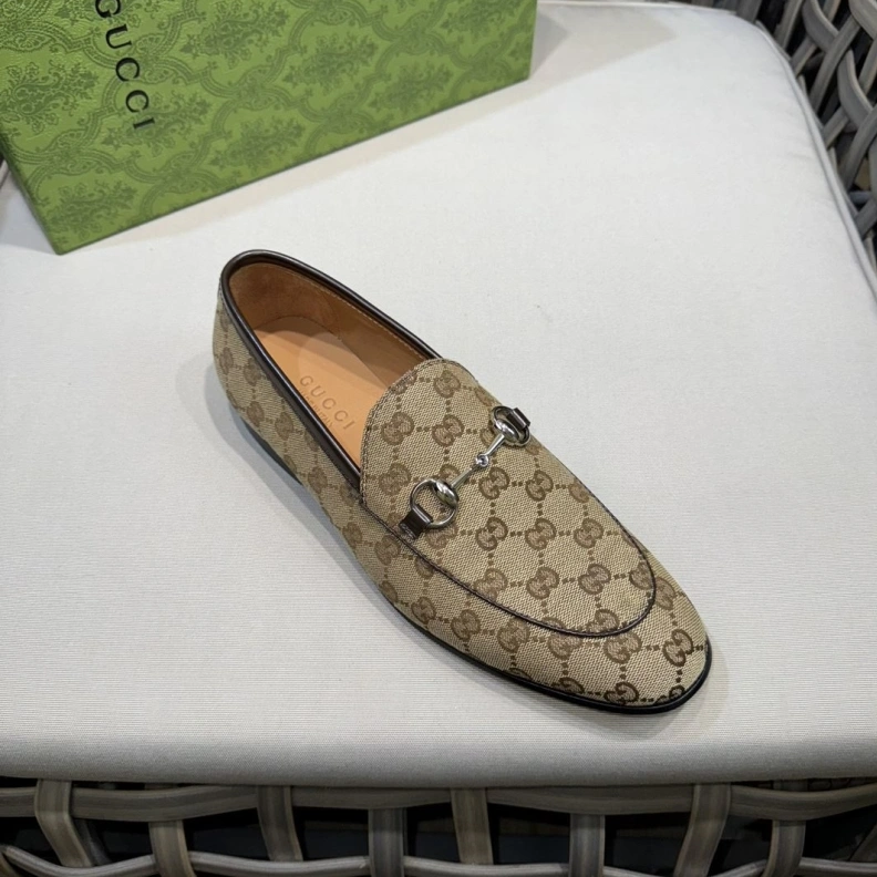 Gxccx Leather Shoes Affordable 155879