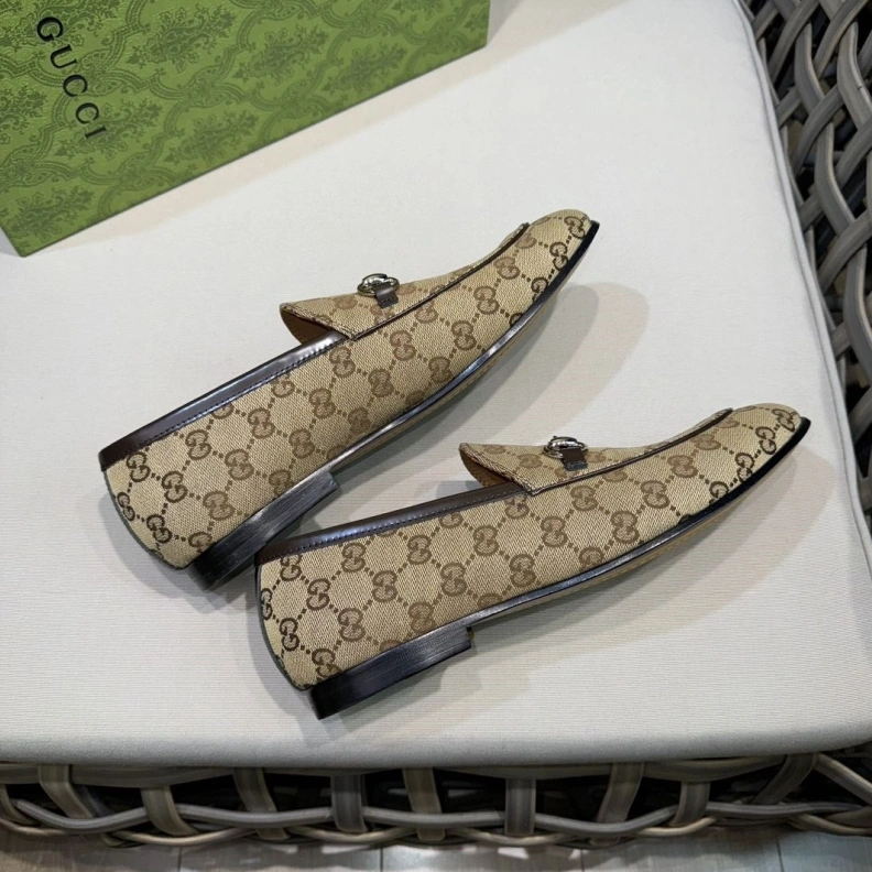 Gxccx Leather Shoes Affordable 155879