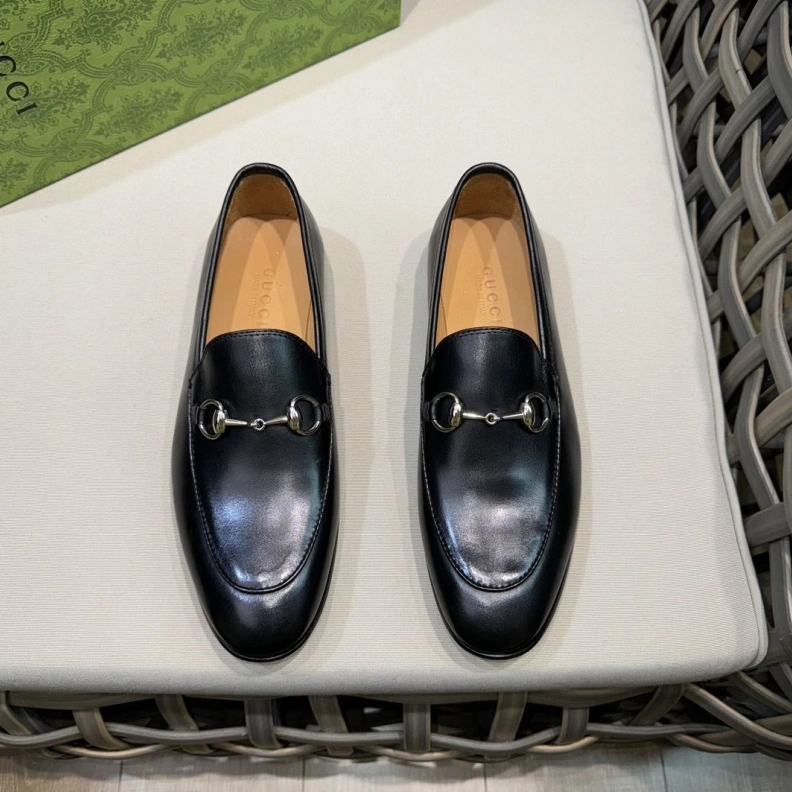 Trendsetting Gxccx Leather Shoes 155877
