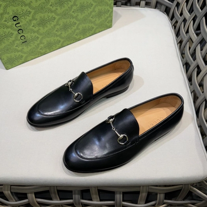 Trendsetting Gxccx Leather Shoes 155877