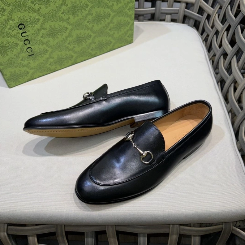 Trendsetting Gxccx Leather Shoes 155877