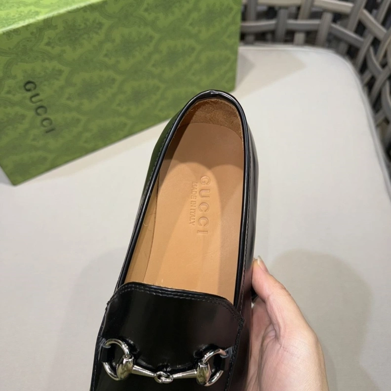 HighQuality Gxccx Leather Shoes 155876