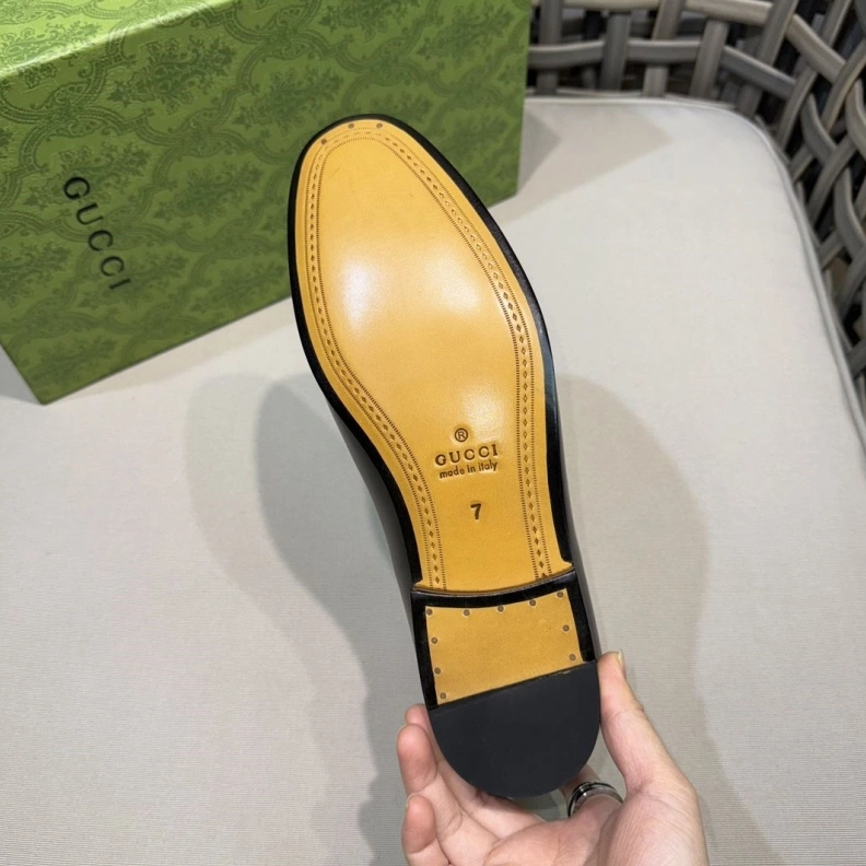 HighQuality Gxccx Leather Shoes 155876