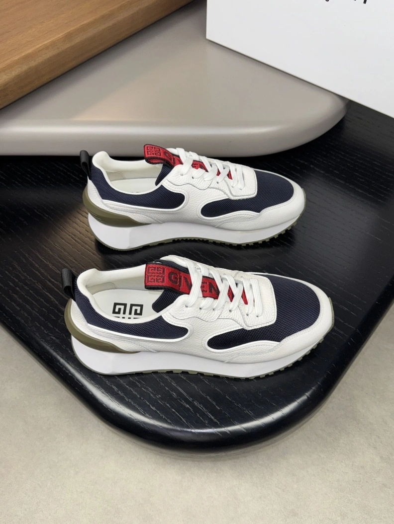 Gxvxnchy Sneakers Lightweight 152198