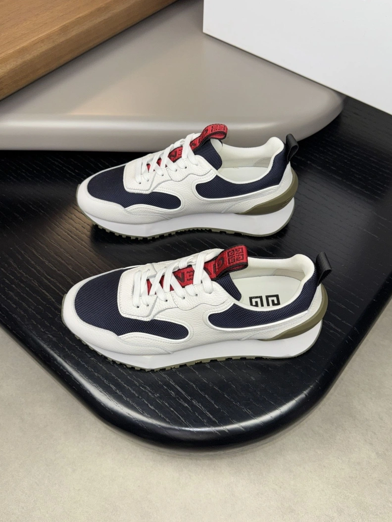 Gxvxnchy Sneakers Lightweight 152198
