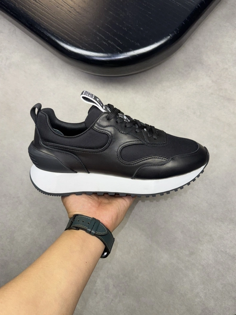 Gxvxnchy Sneakers Compact 152181