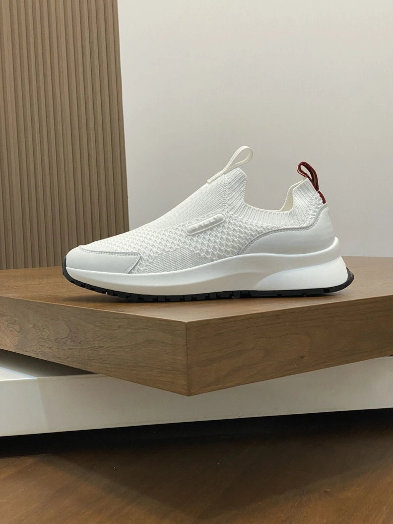 Lightweight Othxr Sneakers 210450
