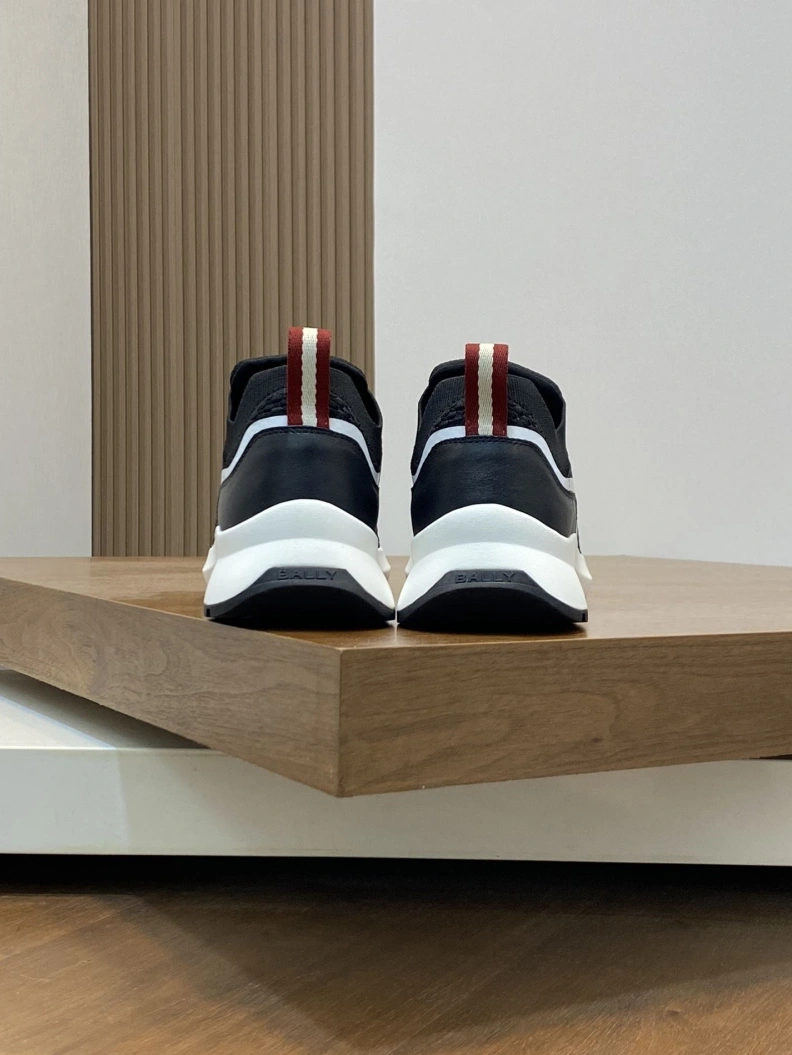 Bold Othxr Sneakers 210458