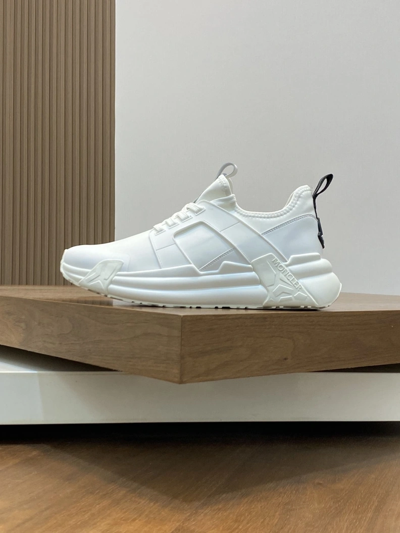 Functional Mxnclxr Sneakers 197276