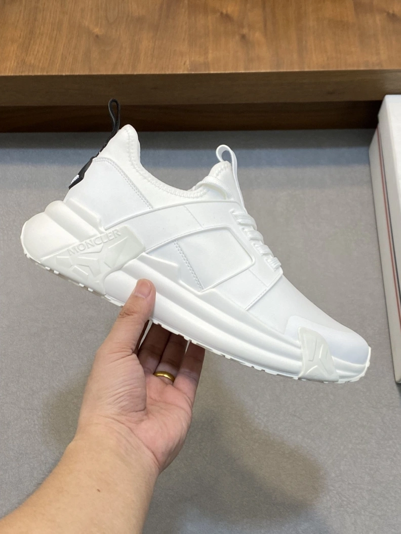 Functional Mxnclxr Sneakers 197276
